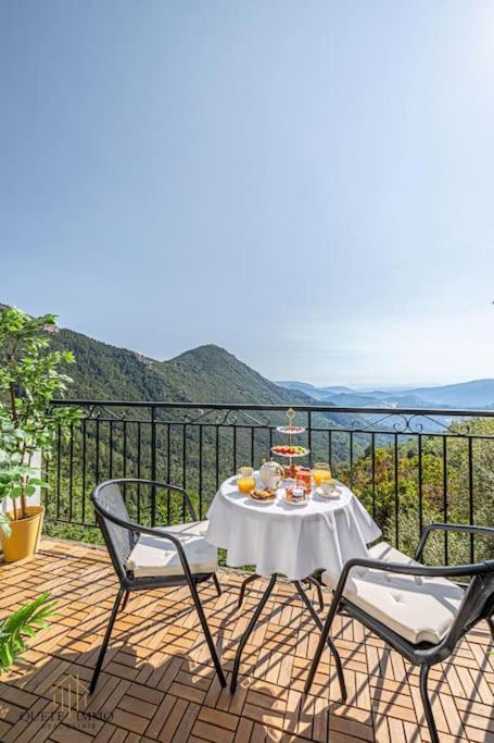 Havre De Paix Et Vue Exceptionnelle Proche Monaco Villa Peille Exterior photo